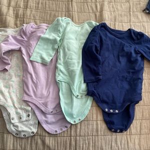 Baby girl onesie bundle size 6-9 month